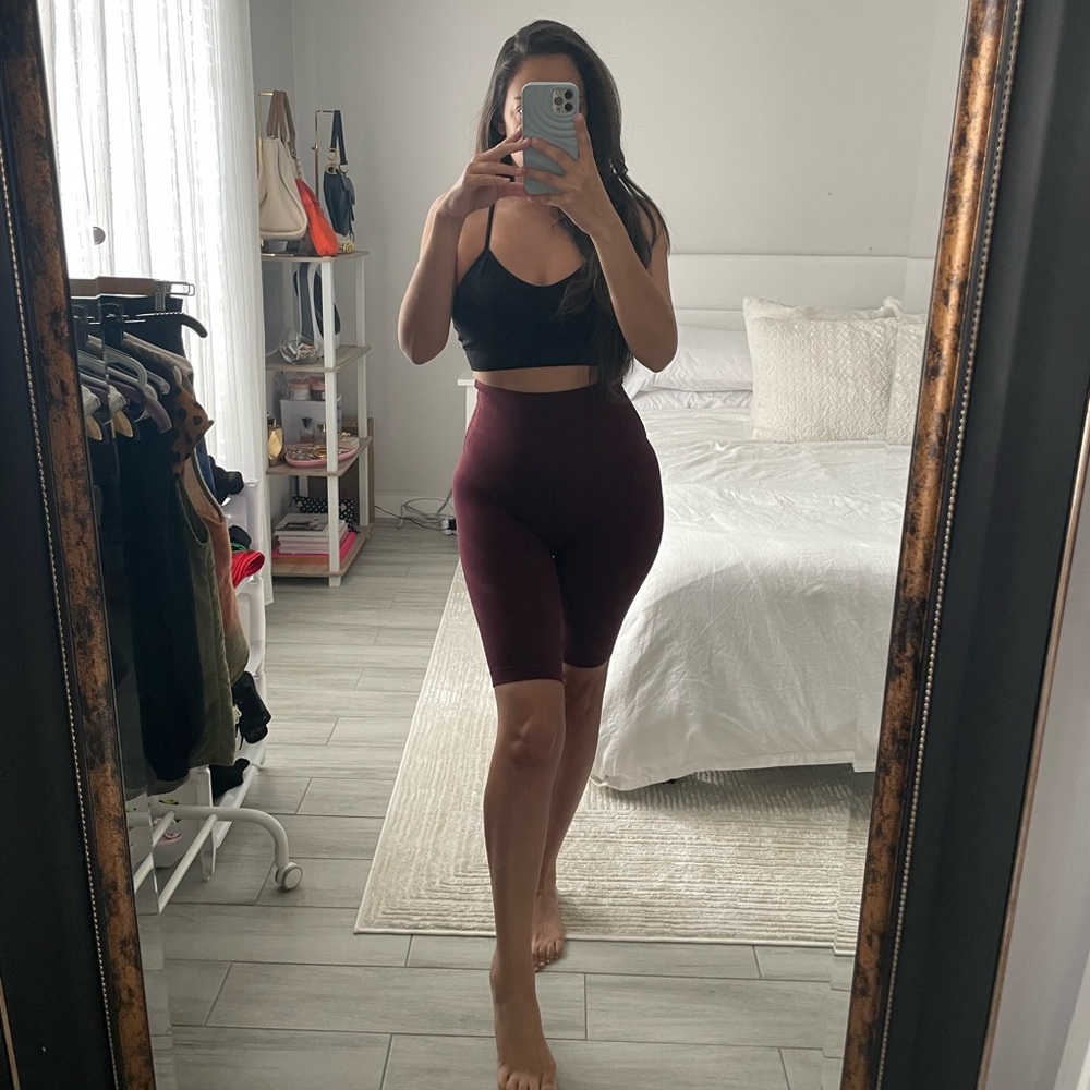 Lululemon High-Rise Burgundy Biker Shorts | Size 2 - Picture 3 of 6